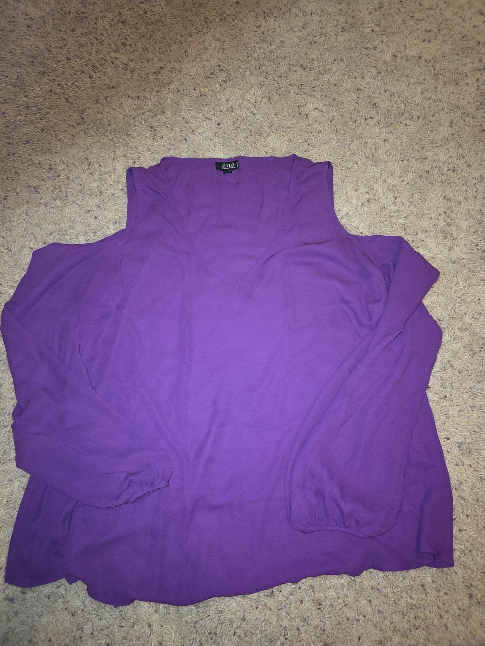 a.n.a Purple Cold-Shoulder V-Neck Tunic